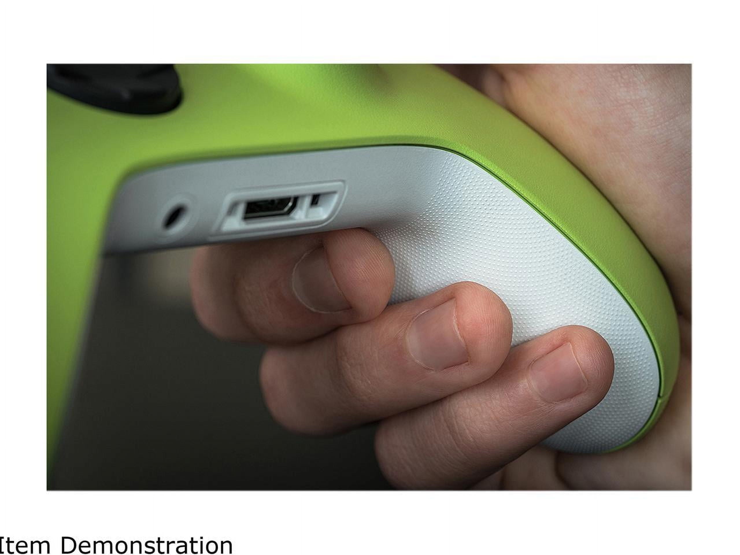 Microsoft Wireless Controller - Electric Volt