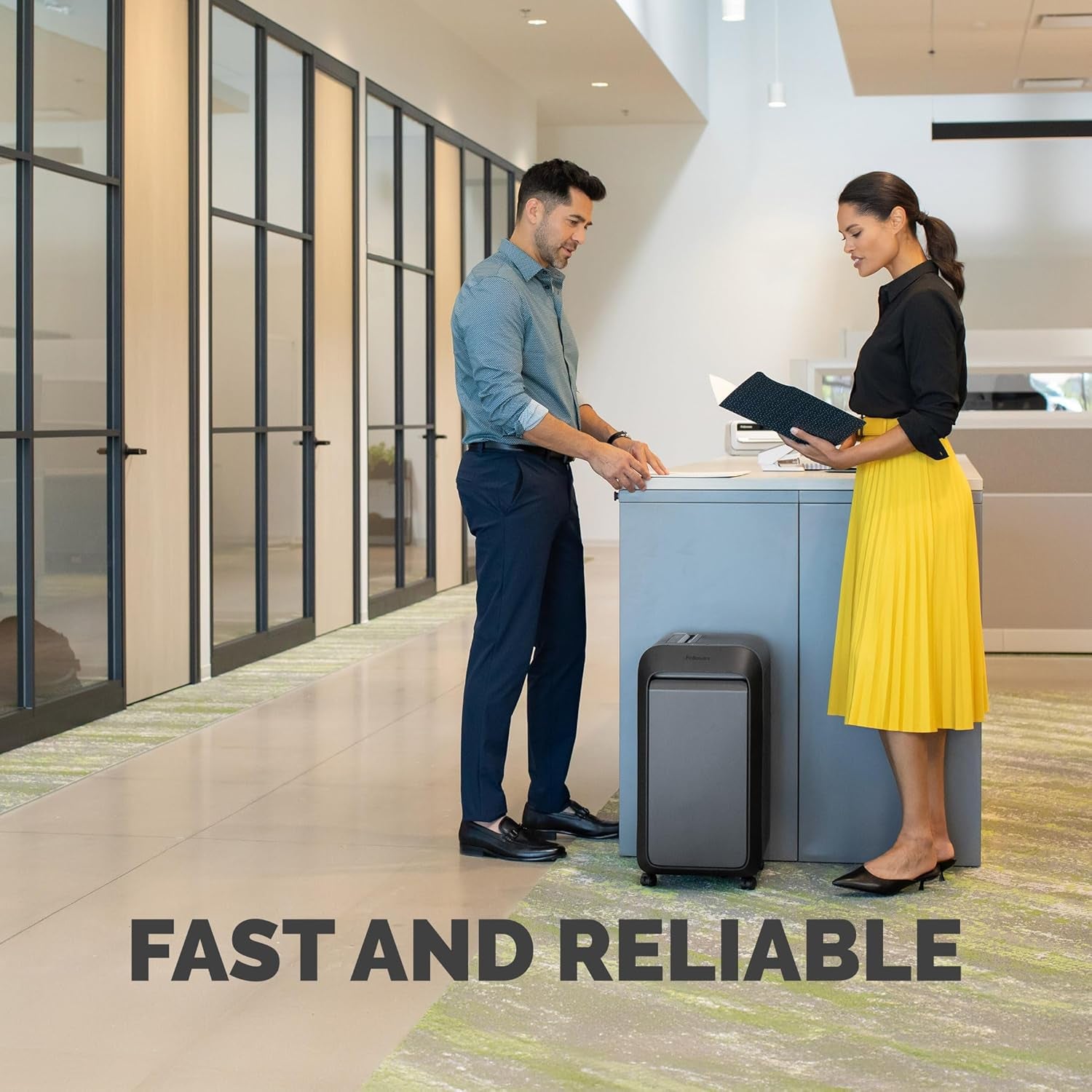 LX220 20-Sheet Micro-Cut Shredder, Black (5015401)